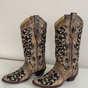 Used Ladies bling boots